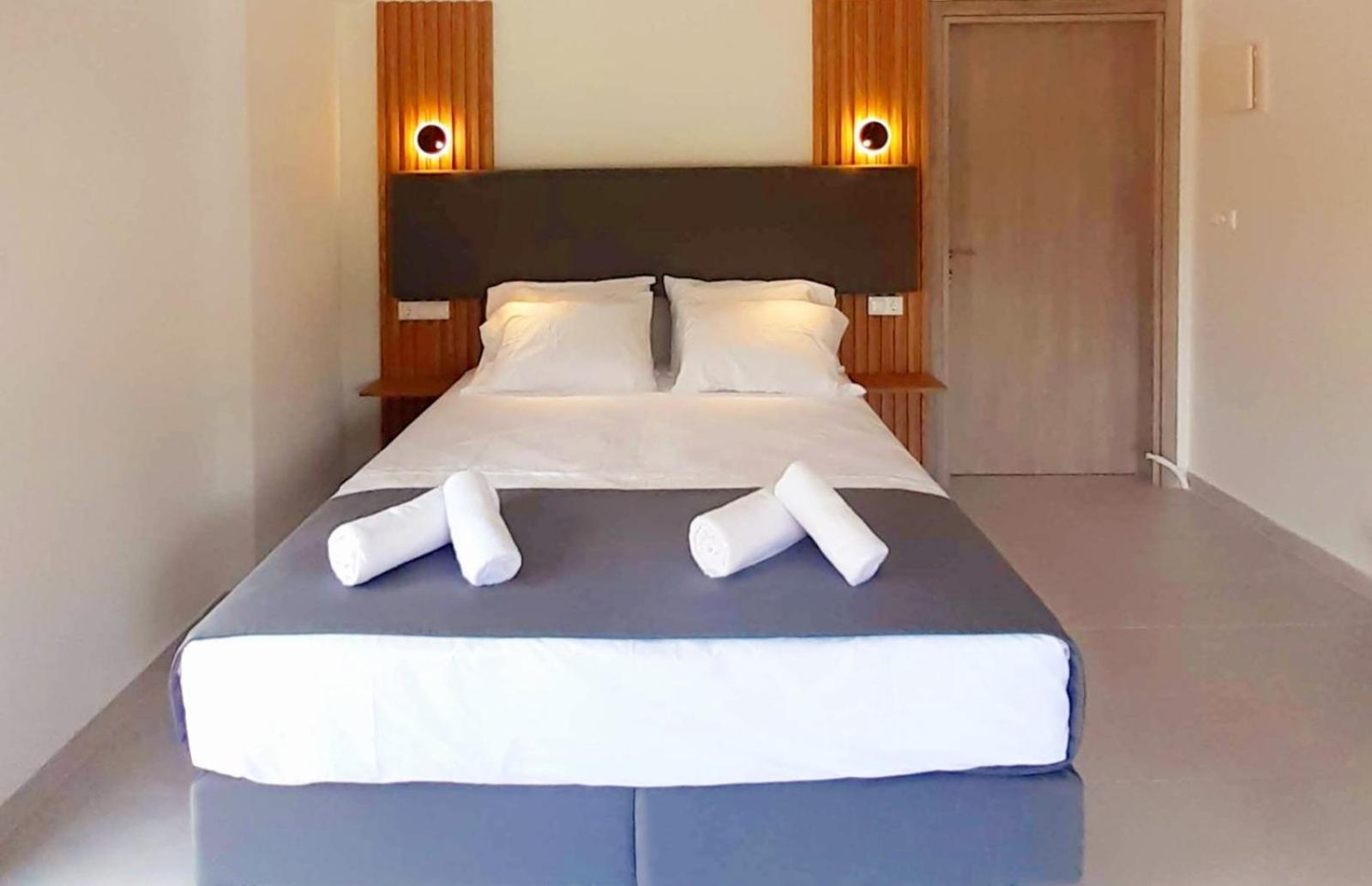 Acta Luxury Rooms Никити Екстериор снимка