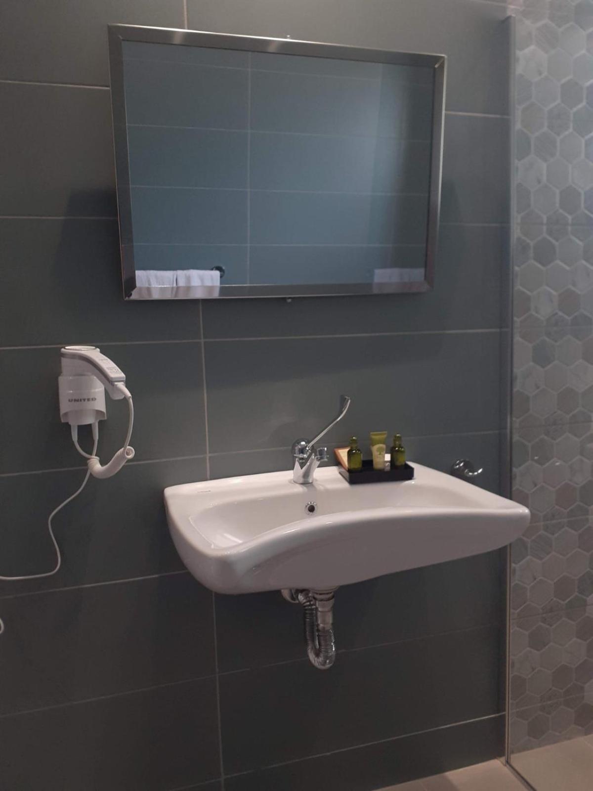 Acta Luxury Rooms Никити Екстериор снимка